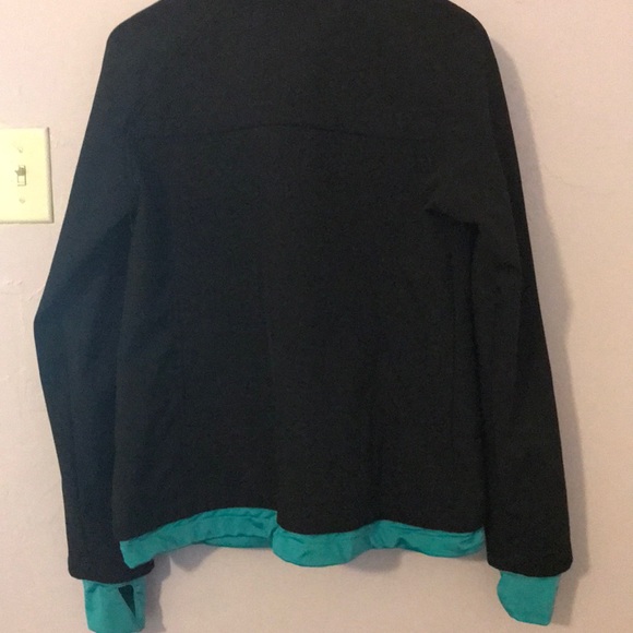 Ski-type jacket - Picture 2 of 5